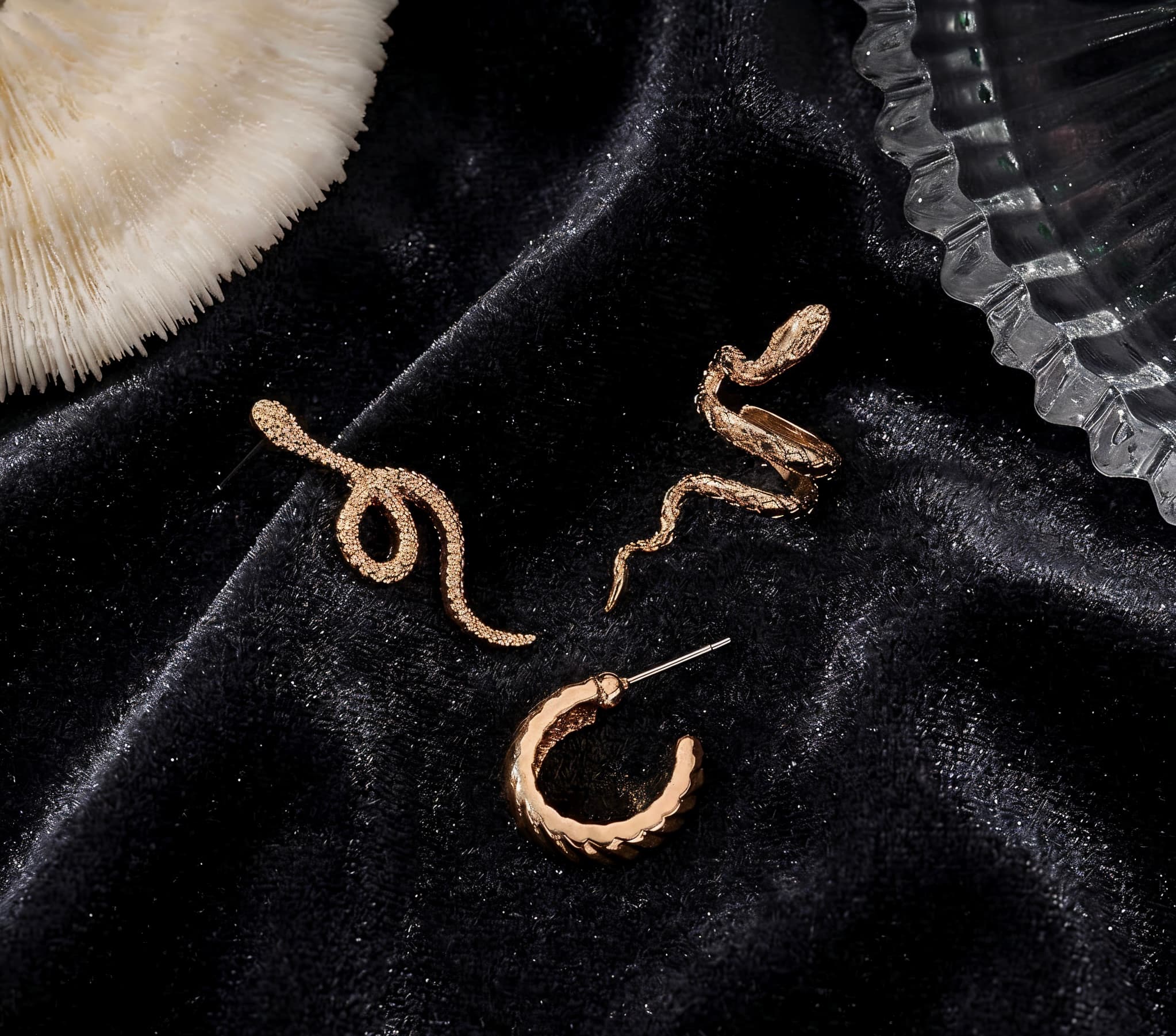 Venom single ear set aspect 2