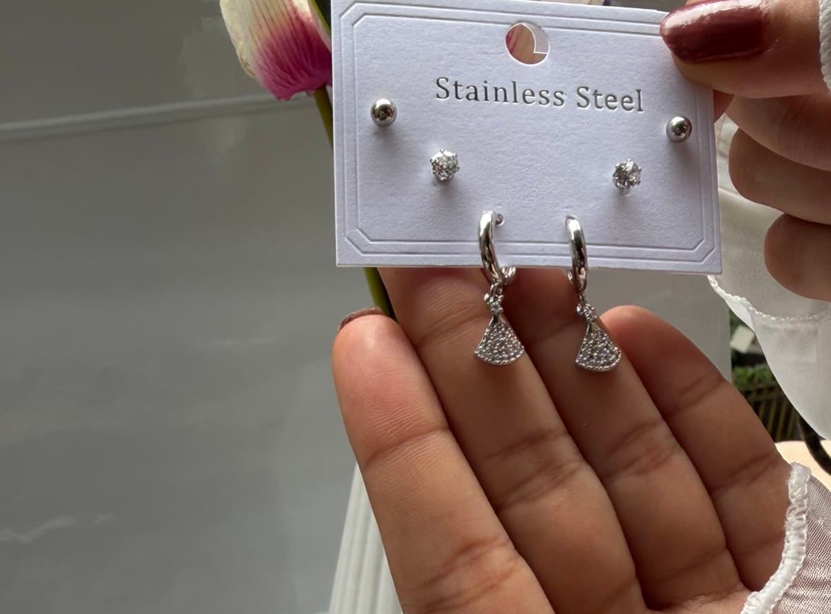 Silver Huggie stud aspect 2